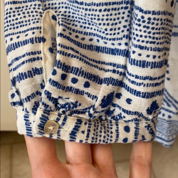 Patterned top - Picture 4 of 5